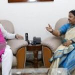 মুখ্যমন্ত্রীর সাথে সাক্ষাৎ করেন জাতীয় মহিলা কমিশনের সদস্যা