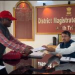 ধর্মনগরে বাম শ্রমিক সংগঠনের গণ অবস্থান ও জেলাশাসকের নিকট ডেপুটেশন