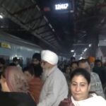 নতুন দিল্লি রেল স্টেশনে ভিড় ও হুড়োহুড়ি, পদপিষ্ট হয়ে মৃত্যু ১৮ জনের