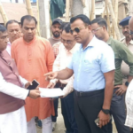 এমবিটিলা বাজারে সংস্কার কাজের অগ্রগতি পরিদর্শনে মেয়র