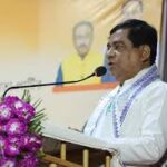 পুর নিগমের ১৬ নং ওয়ার্ডে উন্নয়নমূলক কাজ পরিদর্শনে মেয়র দীপক মজুমদার