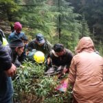 দেহরাদূনে গভীর খাদে পড়ল যাত্রীবাহী গাড়ি, প্রাণ হারালেন দু’জন