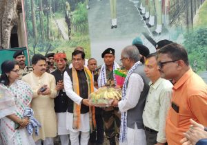 জওয়ানদের হোলি এবং রমজানের শুভেচ্ছা&hellip;