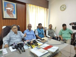 পবিত্র বিধানসভায় বিরোধীদের কন্ঠরোধ করেছেন&hellip;