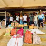 মাহে রমজান উপলক্ষে গরিব অসহায়দের হাতে খাদ্য সামগ্রী প্রদান