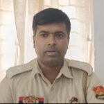 রেলস্টেশনে ৩৫০ বোতল এসকফ উদ্ধার