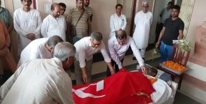 প্রয়াত বামপন্থী শ্রমিক নেতা চঞ্চল মজুমদার