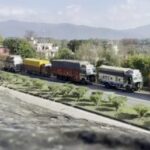 এই নিয়ে দ্বিতীয় দিন, শনিবারও বন্ধ জম্মু-শ্রীনগর জাতীয় সড়ক