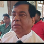 চৈত্র মেলা ভিটি বণ্টন নিয়ে অসন্তোষ, পুর নিগম ঘেরাও করলেন ক্ষুদ্র ব্যবসায়ীরা