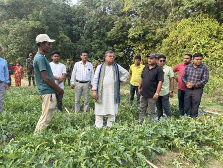 কৃষিমন্ত্রীর পরিদর্শন নারায়ণ সরকারের তরমুজ&hellip;