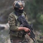 কাশ্মীরের বান্দিপোরায় লুকিয়ে জঙ্গিরা, সংঘর্ষের মধ্যেই আহত দুই জওয়ান