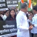 পাক হাইকমিশনের কাছে বিক্ষোভ বিজেপির, উঠল পাকিস্তান মুর্দাবাদ স্লোগান
