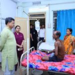 গান্ধীগ্রাম প্রাথমিক স্বাস্থ্য কেন্দ্রে মুখ্যমন্ত্রীর ঝটিকা সফর