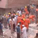 দিল্লির মুস্তাফাবাদে বাড়ি ভেঙে মৃত ৪, ধ্বংসস্তূপ থেকে উদ্ধার ১০ জন