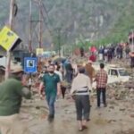 প্রাকৃতিক দুর্যোগে জনজীবন বিপর্যস্ত জম্মু-কাশ্মীরে, উদ্বিগ্ন ওমর আব্দুল্লাহ