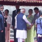 প্রধানমন্ত্রীর শ্রীলঙ্কা সফর শুরু, কলম্বোতে মোদীকে গার্ড অফ অনার