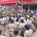 সংবিধান বাঁচাও অভিযানের অঙ্গ হিসাবে প্রদেশ কংগ্রেসের বিক্ষোভ র‍্যালি, পুলিশের সাথে ধস্তাধস্তি