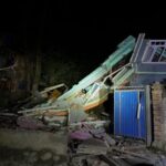 সন্ত্রাসের বিরুদ্ধে পদক্ষেপ জারি, কাশ্মীরে ভেঙে দেওয়া হল আরও দুই জঙ্গির বাড়ি