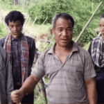 রাস্তা নেই – সাঁকোই ভরসা, দুর্ঘটনার আশঙ্কা নিয়ে দিন কাটে দেওড়াছড়া গ্রামে