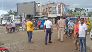 সংস্কারের অভাবে বেহাল দশা ২০৮ নং জাতীয় সড়ক, পথ অবরোধ স্থানীয়দের