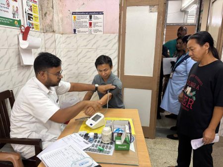 আই.জি.এম. হাসপাতালের চিকিৎসকদের প্রচেষ্টায় ধনুষ্টংকার’কে জয় করলেন বিকাশ দেববর্মা