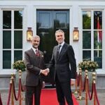 ডাচ প্রধানমন্ত্রী ডিক শুফের সঙ্গে হেগে সাক্ষাৎ করলেন ভারতের পররাষ্ট্রমন্ত্রী এস. জয়শঙ্কর