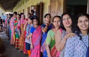 আসামেও উৎসবের আমেজে ভোট, বারইগ্রামে&hellip;