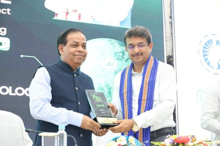কৃত্রিম বুদ্ধিমত্তা প্রশাসনিক প্রতিষ্ঠানগুলির দায়বদ্ধতাকে&hellip;