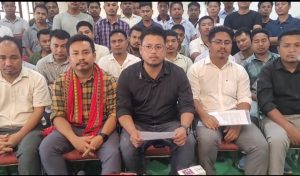 আগামী ২ জুন গোমতী জেলার প্রতিটি সরকারি দপ্তরে তালা ঝুলিয়ে বিক্ষোভে সামিল হওয়ার সিদ্ধান্ত ওয়াইটিএফ-র