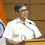 পাকিস্তান ও পাক-অধিকৃত কাশ্মীরে সন্ত্রাসবাদী ঘাঁটিতে ভারতের ‘অপারেশন সিন্দুর’-এর ব্যাখ্যা দিলেন বিদেশ সচিব মিশ্রি : এই সকালে ভারত তার আত্মরক্ষার অধিকার প্রয়োগ করে সন্ত্রাসী পরিকাঠামোকে ধ্বংস করেছে