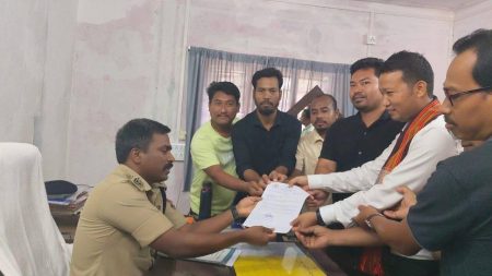 অবৈধ অনুপ্রবেশকারী ইস্যুতে খোয়াই এসডিপিও-র&hellip;