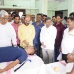 ত্রিপুরা অটো রিক্সা ওয়ার্কার্স ইউনিয়নের রক্তদান শিবির, সরকারি কর্মচারীদের অংশগ্রহণের উপর জোর দিলেন মানিক সরকার