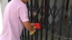 উদয়পুর এসডিএম অফিসে তালা ঝুলিয়ে দিলো তিপরা মথা যুব কর্মীরা