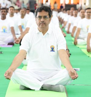 সারা রাজ্যে ব্যাপক উৎসাহ ও উদ্দীপনায় আন্তর্জাতিক যোগ দিবস পালিত