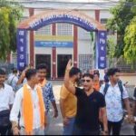 গো-হত্যা বন্ধের দাবিতে বিক্ষোভ বিশ্ব হিন্দু পরিষদের
