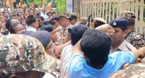 অসাংবিধানিক শব্দ ব্যবহার করে গোটা জনজাতিদের অপমান করেছেন বিধায়ক সুদীপ, প্রতিবাদে সরব বিজেপি জনজাতি মোর্চা, ভাঙচুর এমএলএ হোস্টেল