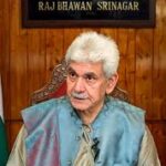 জম্মু-কাশ্মীর: উপরাজ্যপাল মনোজ সিন্‌হা একীভূত সামাজিক সুরক্ষা প্রকল্পের অধীনে বকেয়া পেনশন বিতরণ করলেন
