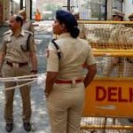 দিল্লিতে বড় সাফল্য : অবৈধভাবে বসবাসরত ১৮ বাংলাদেশিসহ ২৯ জনকে দেশে ফেরত পাঠাল দিল্লি পুলিশ