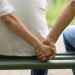 পরকীয়ার জেরে আইনিভাবে নিজের স্ত্রীকে পর পুরুষের হাতে তুলে দিতে প্রশাসনের দ্বারস্থ স্বামী