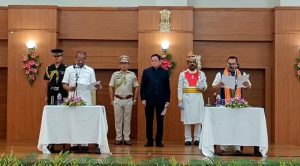 মন্ত্রী হিসেবে শপথ নিয়েছেন বিধায়ক কিশোর বর্মণ