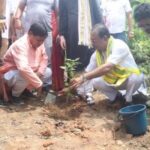 “এক পেড় মা কে নাম” অভিযানে অংশ নিলেন সাংসদ রাজীব