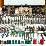 মণিপুর : নিরাপত্তাবাহিনীর তল্লাশিতে বিপুল অস্ত্রভাণ্ডার উদ্ধার