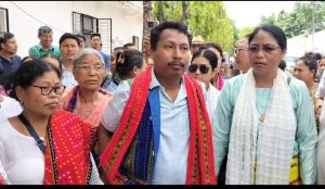 ত্রিপুরায় অনুপ্রবেশ রুখতে পায়ে হেঁটে দিল্লির উদ্দেশ্যে রওনা দিলেন মথার নেতৃত্বরা