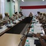মণিপুর: বিষ্ণুপুর ও চুরাচাঁদপুরে আইনশৃঙ্খলা পরিস্থিতি পর্যালোচনা করলেন ডিজিপি