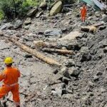 উত্তরাখণ্ডে ভূমিধসের পর সোনপ্রয়াগে আটকে পড়া ৪০ জন তীর্থযাত্রীকে উদ্ধার করল এসডিআরএফ