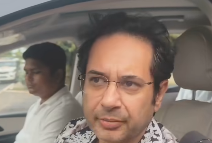 রাজ্যপালের সঙ্গে সাক্ষাৎ করলেন প্রদ্যুৎ