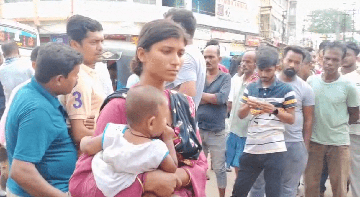 চার মাসের শিশুসহ মায়ের নদীতে ঝাঁপ, বিশালগড়ে চাঞ্চল্য