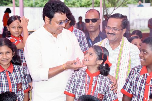 ১৯৪৭ সালে দেশ স্বাধীন হয়েছিল,&hellip;