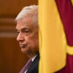 দুর্নীতির অভিযোগে গ্রেফতার ও রিমান্ডে শ্রীলঙ্কার প্রাক্তন প্রেসিডেন্ট রনিল বিক্রমাসিংহে