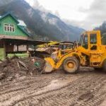 কাশ্মীরে মেঘভাঙা বৃষ্টি: কিশতওয়ারে মৃতের সংখ্যা বেড়ে ৬২, এখনও নিখোঁজ ৪১ জন